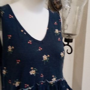 Ladies blue tank